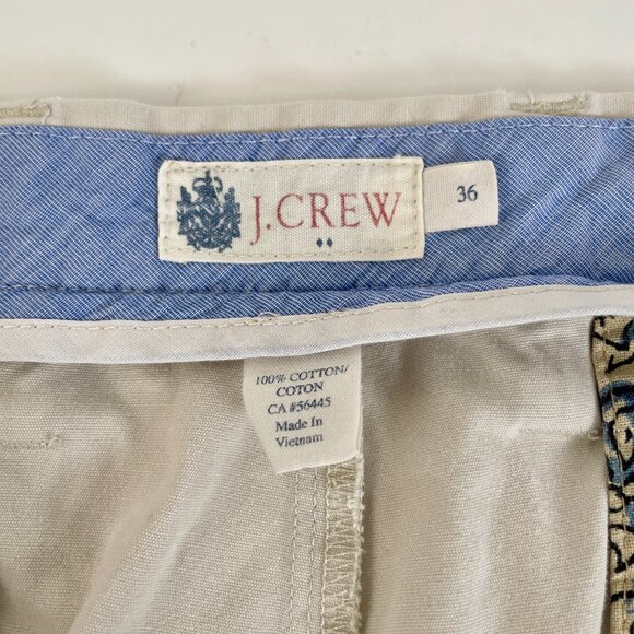 Men's J. Crew Flat Front Chino Shorts, Light Tan Khaki, Size 36 - Picture 4 of 5